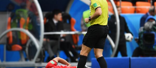 إصابة اللاعب المصري عمرو وردة، مباراة مصر و أوروغواي، كأس العالم 2018، ملعب يكاترينبورغ، روسيا - سبوتنيك عربي