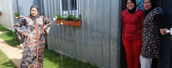 عاملات فراولة مغربيات عاملات فراولة مغربيات - سبوتنيك عربي