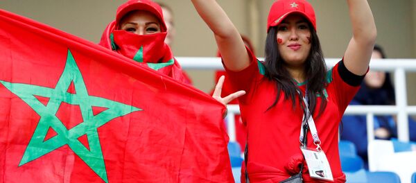 مغربيات قدمو إلى روسيا لدعم منتخبهم الوطني - سبوتنيك عربي