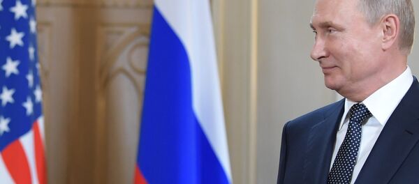 الرئيس الروسي فلاديمير بوتين في القصر الرئاسي الفنلندي في هلسنكي الرئيس الروسي فلاديمير بوتين في القصر الرئاسي الفنلندي في هلسنكي - سبوتنيك عربي