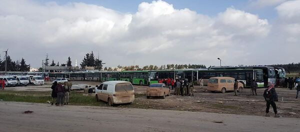 تحضيرات لنقل أهالي بلدات كفرية والفوعة في ريف إدلب وفك الحصار - سبوتنيك عربي