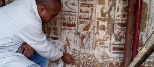 ترميم مقصورة الإسكندر الأكبر بمعبد الأقصر - سبوتنيك عربي