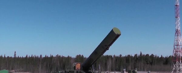 إطلاق صواريخ باليستية سارمات، وزارة الدفاع، روسيا إطلاق صواريخ باليستية سارمات، وزارة الدفاع، روسيا - سبوتنيك عربي