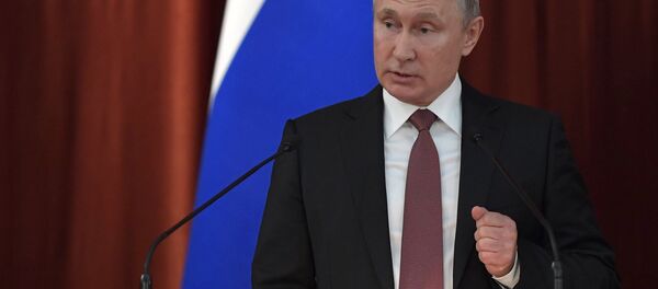 بوتين في اجتماع السفراء ومندوبي روسيا في الخارج ، 19 يوليو/تموز - سبوتنيك عربي