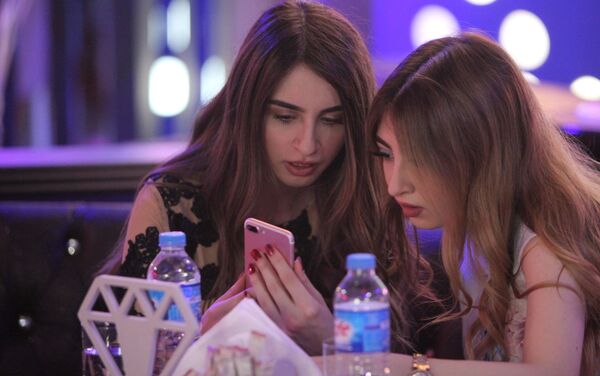 أول مطعم للنساء فقط في إربيل، العراق 17 يوليو/ تموز 2018 أول مطعم للنساء فقط في إربيل، العراق 17 يوليو/ تموز 2018 - سبوتنيك عربي