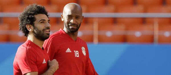 شيكابالا مع محمد صلاح في بطولة كأس العالم 2018 في روسيا - سبوتنيك عربي