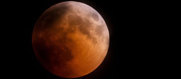 القمر الدامي في القرم، 27 يوليو/ تموز 2018 - سبوتنيك عربي