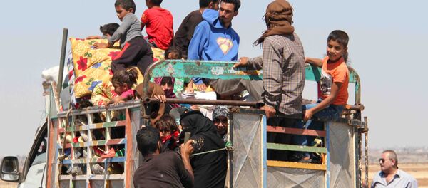 عودة 16 ألف عائلة مُهجّرة لبلداتها شرقي درعا خلال يومين - سبوتنيك عربي