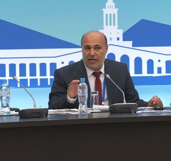 المتحدث باسم وفد المعارضة السورية في سوتشي أيمن العاسمي - سبوتنيك عربي