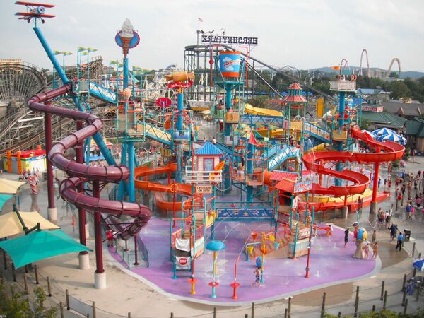 حديقة ملاهي في هيرشي، بنسلفانيا، الولايات المتحدة - سبوتنيك عربي