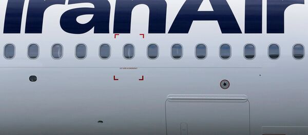 شعار الطيران الجوي الإيراني IranAir - الشركة على قائمة العقوبات الدولية ضد إيران، تولوز، فرنسا 11 يناير/ كانون الثاني 2017 - سبوتنيك عربي