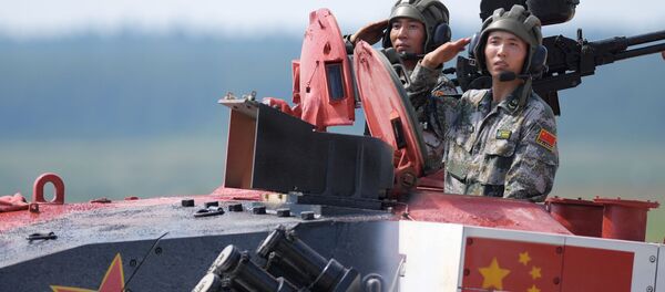 فريق الصين بياتلون الدبابات - 2018 في إطار الألعاب العسكرية الدولية أرمي -2018 (الجيش - 2018) في حقل ألابينو بضواحي موسكو فريق الصين بياتلون الدبابات - 2018 في إطار الألعاب العسكرية الدولية أرمي -2018 (الجيش - 2018) في حقل ألابينو بضواحي موسكو - سبوتنيك عربي