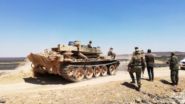 الجيش السوري يخنق داعش ببادية السويداء ويقتل 10 لدى محاولة التنظيم كسر الحصار - سبوتنيك عربي