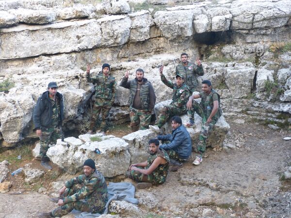 الجيش السوري يسحق آمال جبهة النصرة بريف حماة الشمالي الجيش السوري يسحق آمال جبهة النصرة بريف حماة الشمالي - سبوتنيك عربي