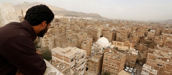 مواطن يمني في العاصمة صنعاء - سبوتنيك عربي