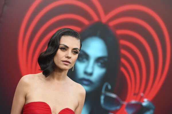 الممثلة ميلا كونيس الممثلة ميلا كونيس - سبوتنيك عربي