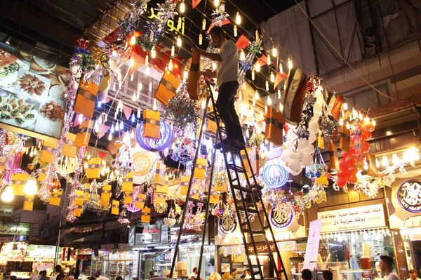 دمشق القديمة وحلوياتها الشرقية تحتفي بـ عيد الأضحى - سبوتنيك عربي