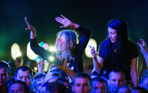 مشاهدون في حفل روسكايا ميشتا (الحلم الروسي) في سيفاستوبل، القرم، روسيا - سبوتنيك عربي