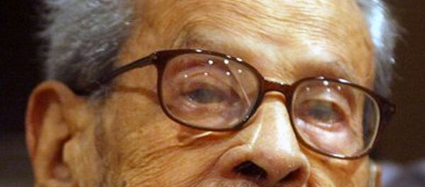 الأديب المصري نجيب محفوظ - سبوتنيك عربي