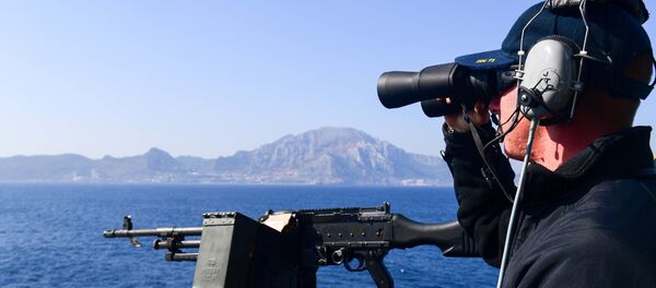 المدمرة الأمريكية Ross بالقرب من شواطئ أسبانيا في البحر الأبيض المتوسط، 17 أغسطس/آب 2018 المدمرة الأمريكية Ross بالقرب من شواطئ أسبانيا في البحر الأبيض المتوسط، 17 أغسطس/آب 2018 - سبوتنيك عربي