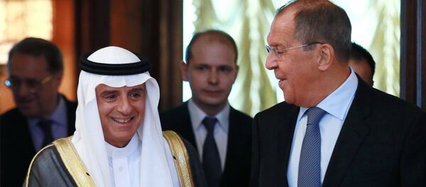 وزير الخارجية الروسي، سيرغي لافروف، في مستهل لقائه نظيره السعودي، عادل الجبير - سبوتنيك عربي