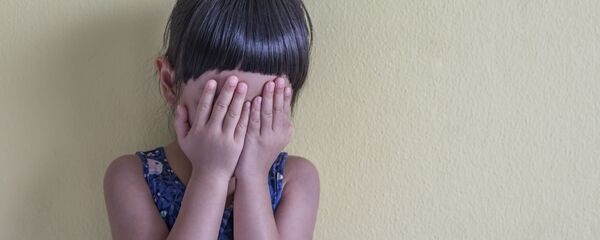 طفلة تبكي طفلة تبكي - سبوتنيك عربي