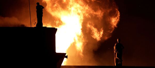 اندلاع حريق في متحف البرازيل الوطني في ريو دي جانيرو، 2 سبتمبر/ أيلول 2018 اندلاع حريق في متحف البرازيل الوطني في ريو دي جانيرو، 2 سبتمبر/ أيلول 2018 - سبوتنيك عربي