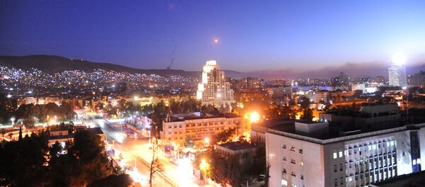 التحالف الثلاثي - ضربات هجومية لـ الولايات المتحدة و فرنسا وبريطانيا ضد دمشق، سوريا 14أبريل/ نيسان 2018 - سبوتنيك عربي