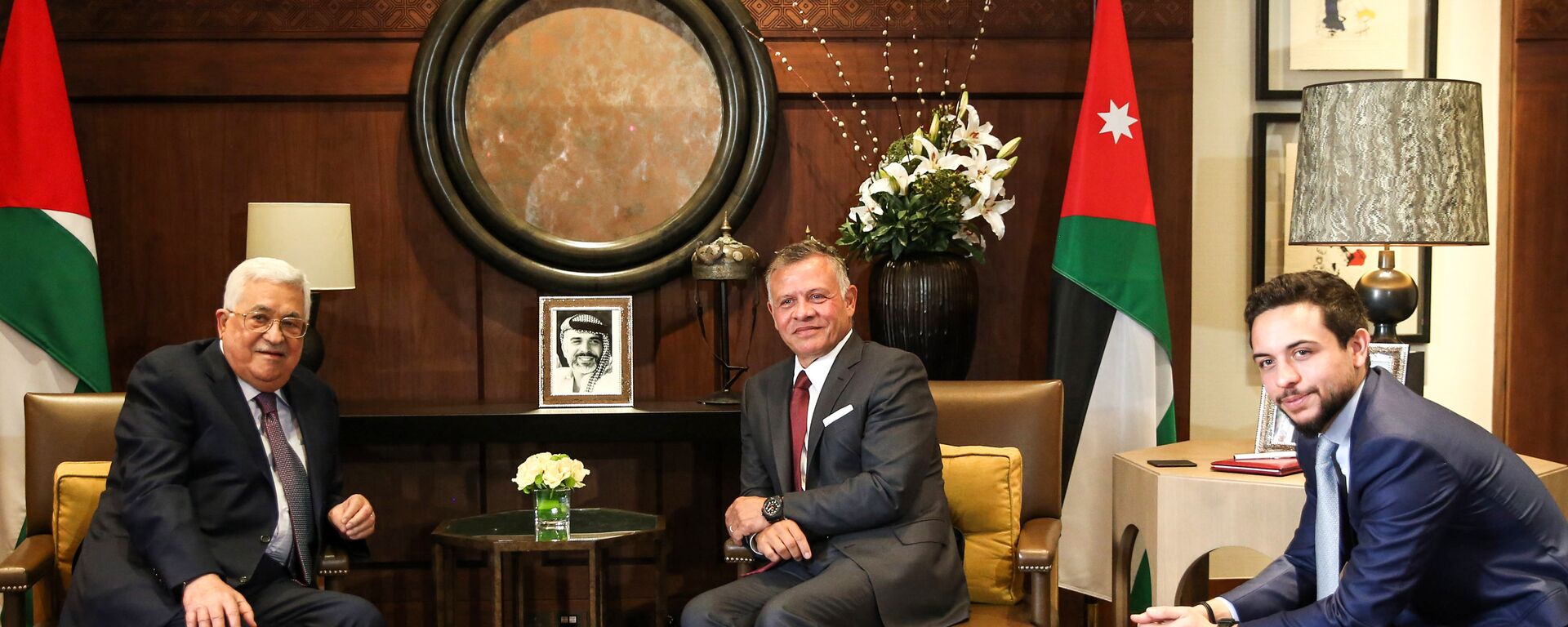 العاهل الأردني، الملك عبد الله الثاني بن الحسين مع الرئيس الفلسطيني محمود عباس - سبوتنيك عربي, 1920, 26.06.2022