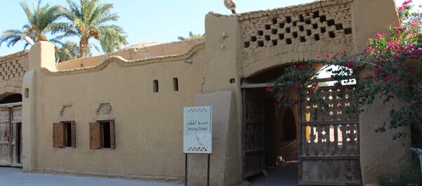 صناعة الخزف في قرية تونس المصرية - سبوتنيك عربي