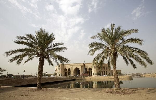 قصر الفاو للرئيس السابق صدام حسين، بني وسط بحيرة ويطلق عليه لقب قصر الماء - سبوتنيك عربي