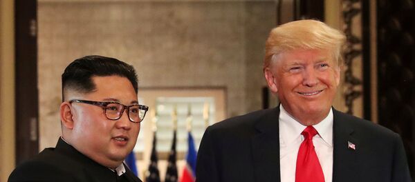 زعيم كوريا الشمالية كيم جونغ أون والرئيس الأمريكي دونالد ترامب - سبوتنيك عربي