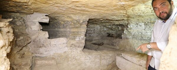 قطع أثرية جديدة جنوب القاهرة قطع أثرية جديدة جنوب القاهرة - سبوتنيك عربي