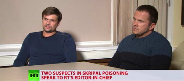 المشتبه بهما في قضية تسميم سكريبال، ألكسندر بيتروف وروسلان بوشيروف - سبوتنيك عربي