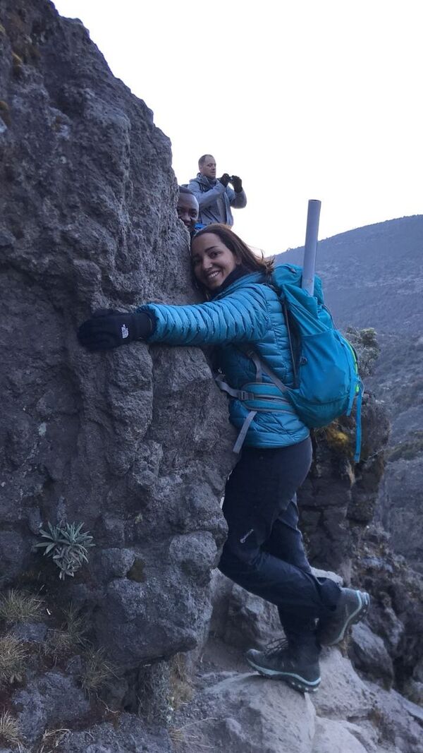 خلود الفضلي خلود الفضلي - سبوتنيك عربي