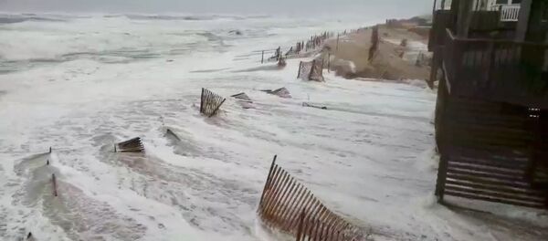 إعصار فلورنس في آيفون، ولاية نورث كارولينا (كارولينا الشمالية)، الولايات المتحدة  13سبتمبر/ أيلول 2018 - سبوتنيك عربي