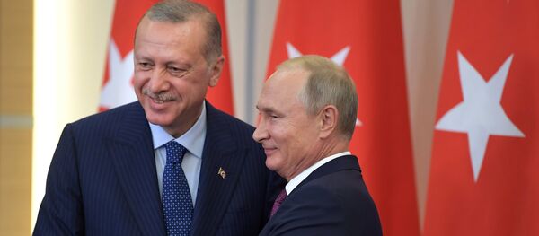 الرئيس التركي رجب طيب أردوغان مع الرئيس الروسي فلاديمير بوتين - سبوتنيك عربي