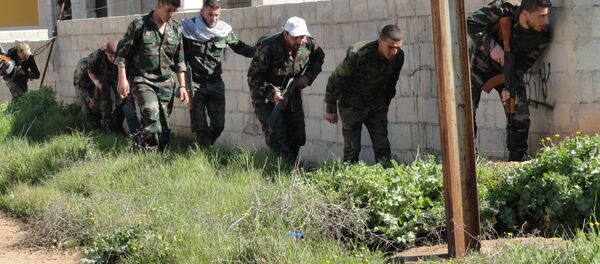 الجولاني يدمج مسلحي داعش بالنصرة في حارم.. ويعيد إسكانهم قرب المنطقة (منزوعة السلاح) - سبوتنيك عربي