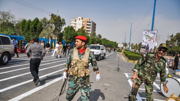 انفجار في العرض العسكري في مدينة الأهواز، إيران 22 سبتمبر/ أيلول 2018 - سبوتنيك عربي