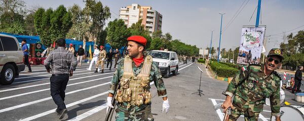 انفجار في العرض العسكري في مدينة الأهواز، إيران 22 سبتمبر/ أيلول 2018 - سبوتنيك عربي