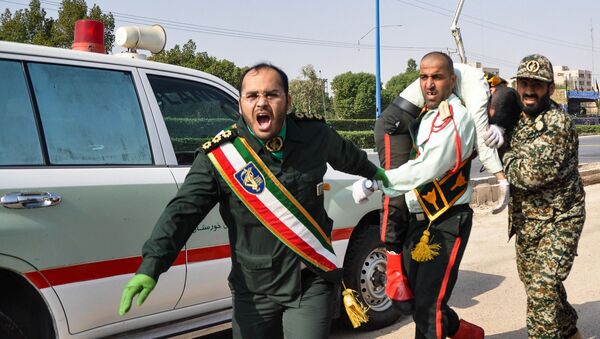 انفجار في العرض العسكري في مدينة الأهواز، إيران 22 سبتمبر/ أيلول 2018 - سبوتنيك عربي