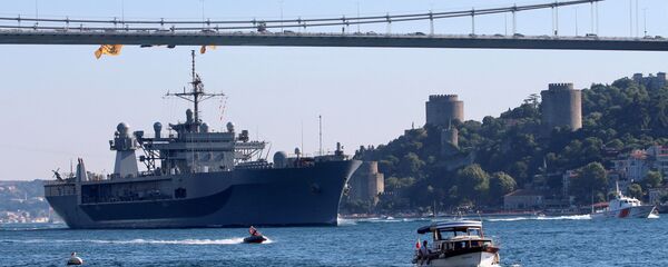 سفينة يو إس إس ماونت ويتني سفينة الأسطول الأمريكي السادس الرئيسية - سبوتنيك عربي