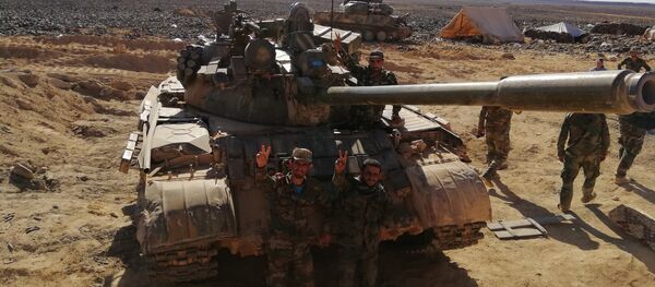 الجيش السوري يستأنف هجوما ضاريا ضد داعش في تلول الصفا - سبوتنيك عربي