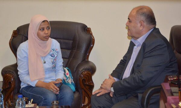 محررة سبوتنيك تحاور سعدي بيرة - سبوتنيك عربي