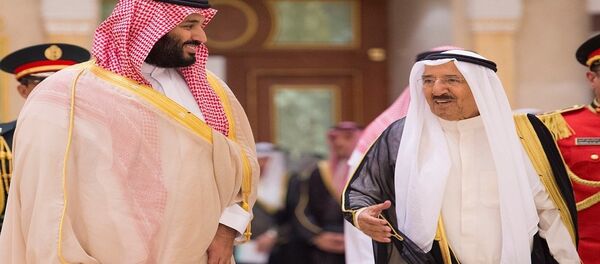 ولي العهد السعودي محمد بن سلمان وأمير الكويت صباح الأحمد الجابر الصباح ولي العهد السعودي محمد بن سلمان وأمير الكويت صباح الأحمد الجابر الصباح - سبوتنيك عربي