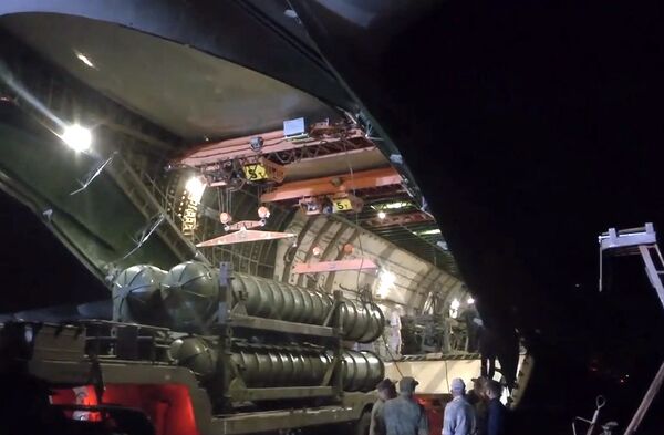 وصول منظومات الدفاع الجوي إس-300 إلى سوريا - سبوتنيك عربي