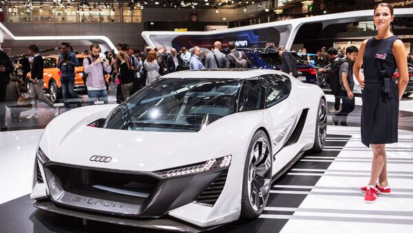 سيارة موديل أودي ي-ترون بي بي 18 كواترو (Audi E-Tron PB18 Quattro) في معرض السيارات الدولي مونديال دو لوتوموبيل في باريس، 3 أكتوبر/ تشرين الأول 2018 - سبوتنيك عربي