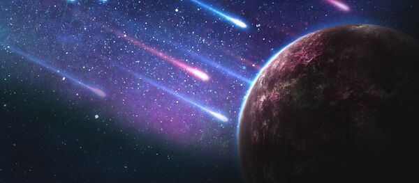 نيزك عملاق يضرب القمر - سبوتنيك عربي