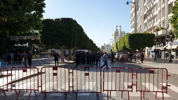 موقع الانفجار وسط العاصمة تونس، تونس 29 أكتوبر/ تشرين الأول 2018 - سبوتنيك عربي