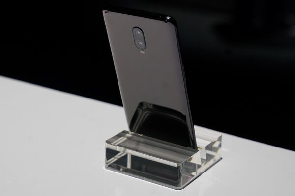 وان بلس 6 تي - سبوتنيك عربي